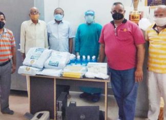 Rotary Club presented PPE Kit at Acharya Srinanesh Rotary Eye Hospital