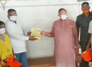 Energy Minister Dr. BD Kalla distributed masks, made people aware