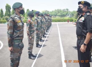 Army Commander Lt Gen Alok Kler visits Sudarshan Chakra Division