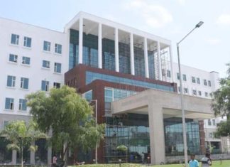 Super specialty hospital: Kovid hospital has become hell