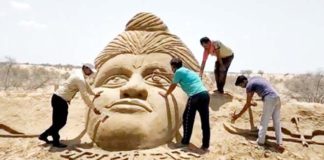 Send Artists made statue of Lord Shri Ram on the mound