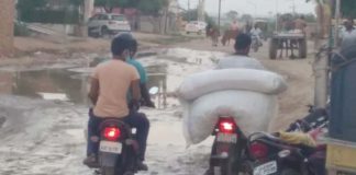 The road leading to the historic temple is also in disrepair