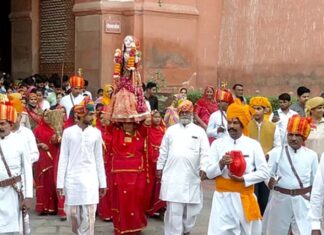 Gangaur ride with Shahi Lavajme, watch video...