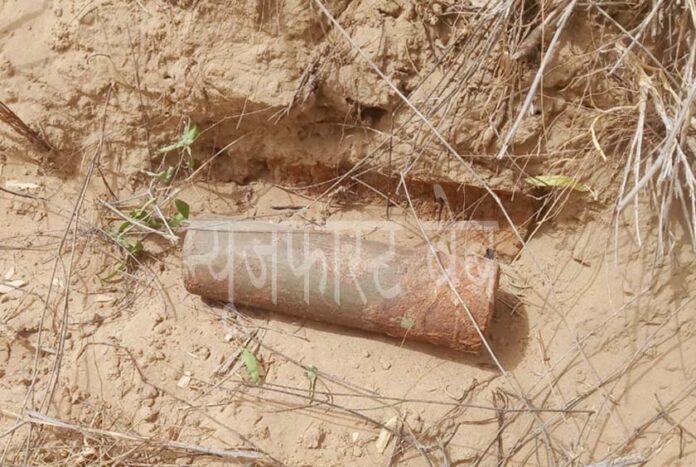 Bomb-like object found in Rohi, Binjharwali in Lunkaransar police station area, spread sensation