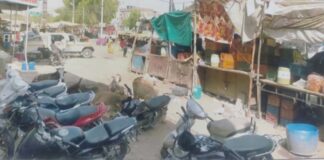 Divisional Commissioner, get the encroachment removed from this area too