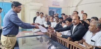 Lawyers under the auspices of Bar Association, Bikaner sent a memorandum to the President against homosexuality