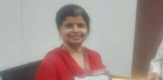 Research Excellence Award to Professor Deepali Gupta