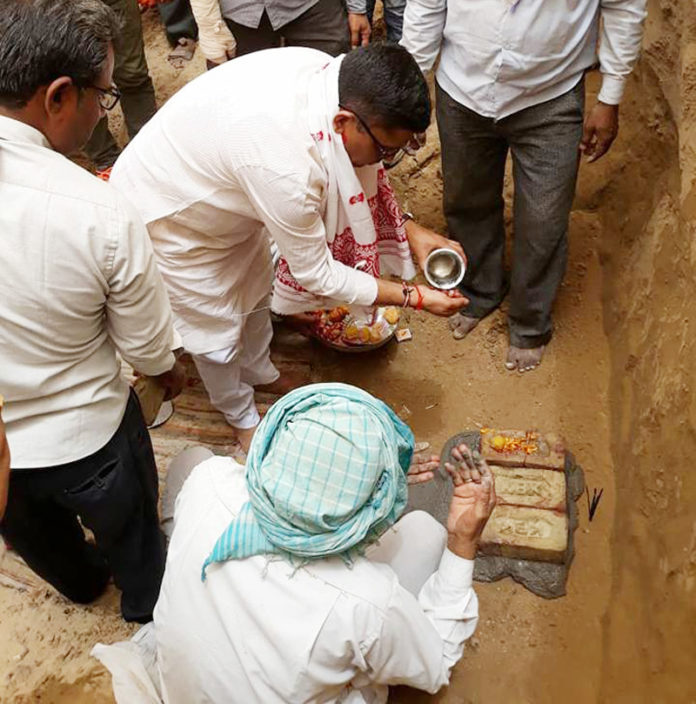 संसदीय सचिव