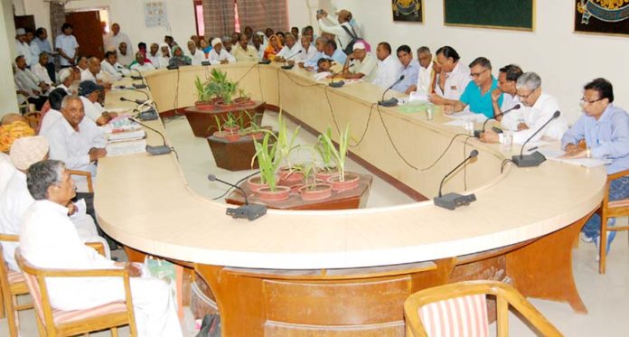 सेवानिवृत रेलकर्मियों