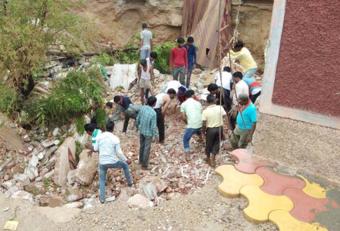 जिम्मेदार प्रशासनिक