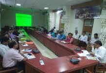 फ्लैगशिप योजनाओं की समीक्षा