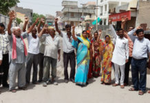 शहर महिला कांग्रेस ने दी महापौर को चेतावनी शहर महिला कांग्रेस