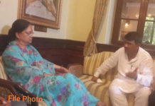 मुख्यमंत्री से मिले भाजयुमो नेता