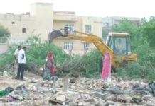 यूआईटी : गांधी कॉलोनी में से हटाए कब्जे यूआईटी