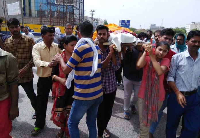 बेटियों ने बेटियों ने