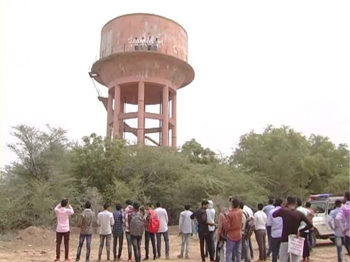 कॉलेज के वीरू कॉलेज के वीरू