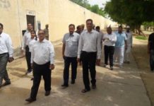 जेल का किया निरीक्षण, बंदियों से ली जानकारी जेल