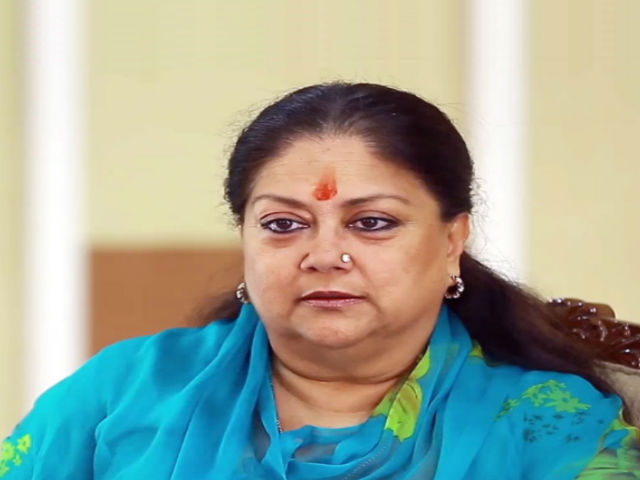 201802011800301825_Rajasthan-chief-minister-vasundhra-Raje-accepts-defeat_SECVPF