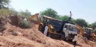 अवैध बजरी