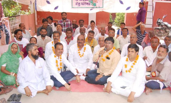 गोशाला निर्माण गोशाला निर्माण