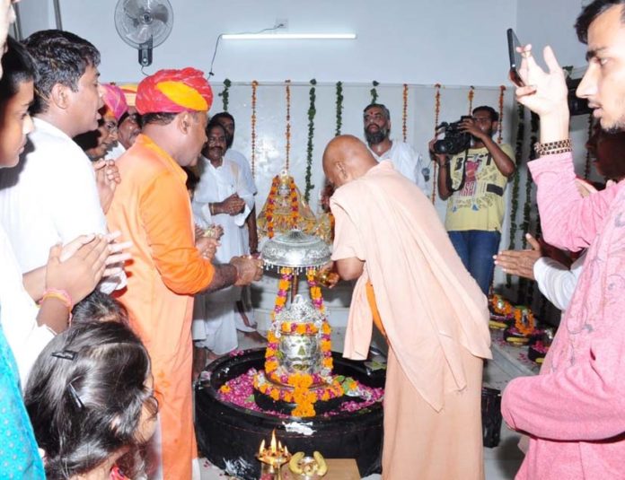 महोत्सव