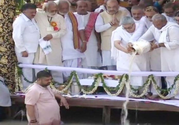 अटल बिहारी अटल बिहारी