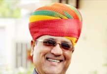 डूडी के जन्मदिवस पर सेवा कार्यों की रही धूम प्रतिपक्ष नेता