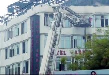 होटल में आग, 17 की मौत …देखें फोटो