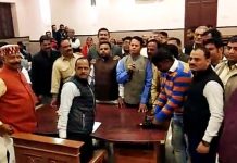 हंगामों भरी निगम की साधारण बैठक, अपनों से ही घिरे महापौर