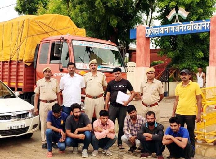 apple truck in alcohal