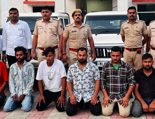 कब्जा करने की नीयत से झगड़ा करने की तैयारी में थे, पुलिस ने किया 8 जनों को गिरफ्तार