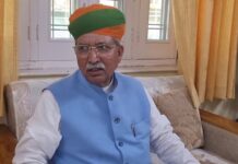 देश की इकॉनोमी की गति कम ना हो, इसलिए पीएम मोदी ने दिया है संदेश ; केंद्रीय कानून मंत्री